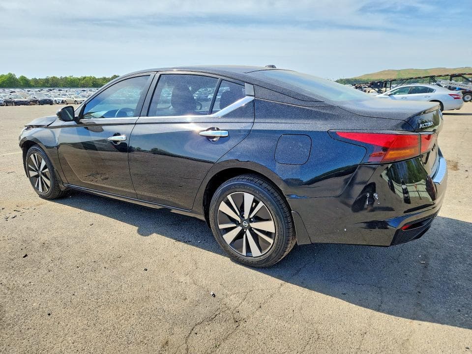 2021 NISSAN ALTIMA SV 2