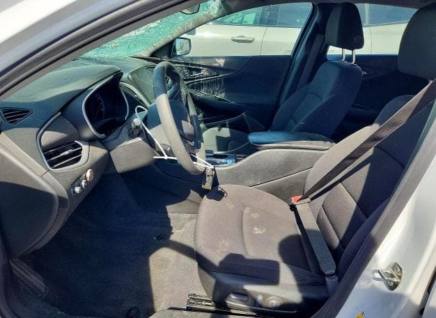 2023 CHEVROLET MALIBU LS 7