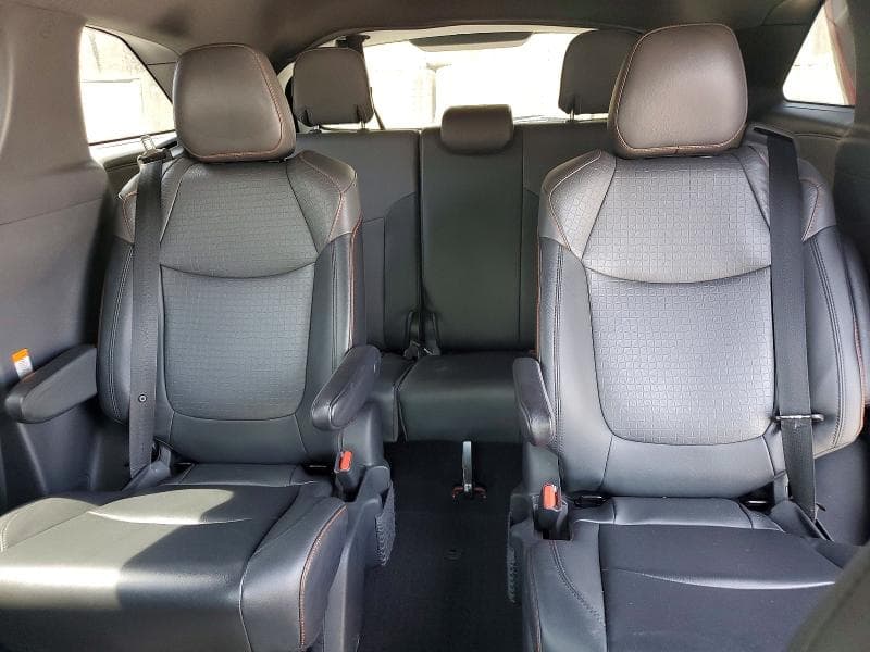 2022 TOYOTA SIENNA XSE XSE 10