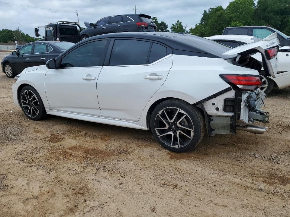 2024 NISSAN SENTRA SR 2