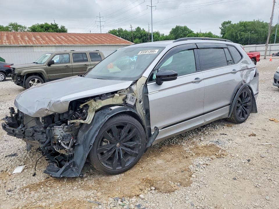 2021 VOLKSWAGEN TIGUAN SE - 1