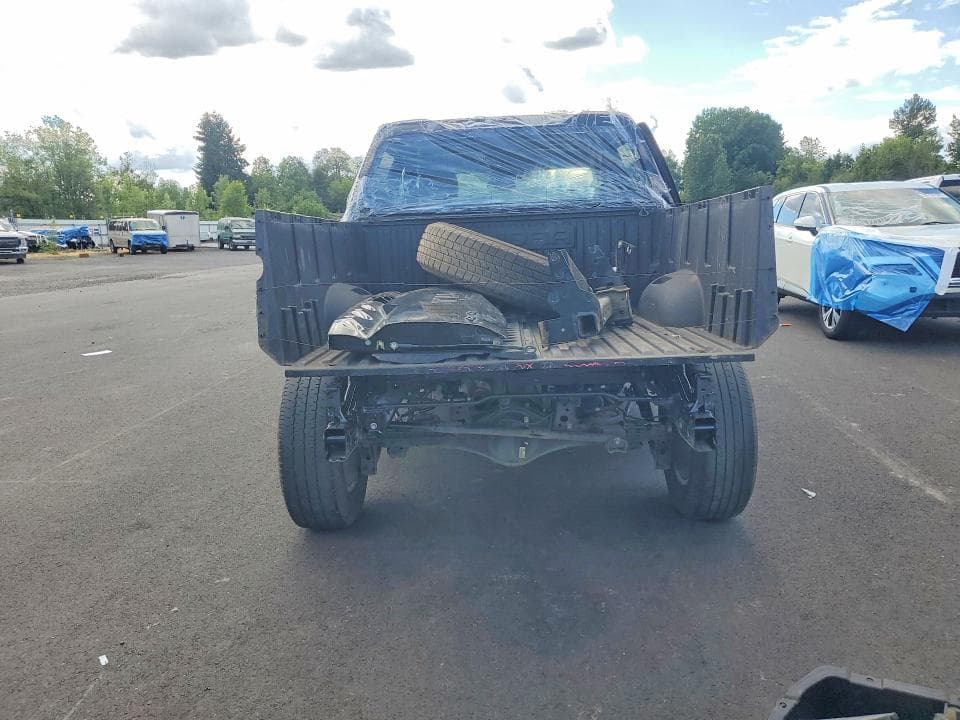 2024 TOYOTA TUNDRA SR5 6