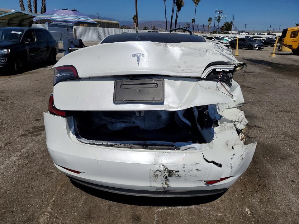 2019 TESLA MODEL 3 6
