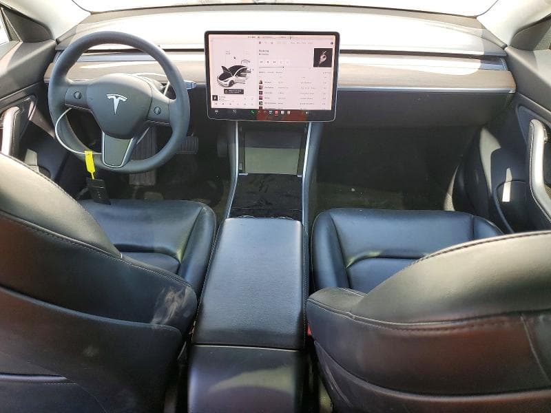 2019 TESLA MODEL 3 8