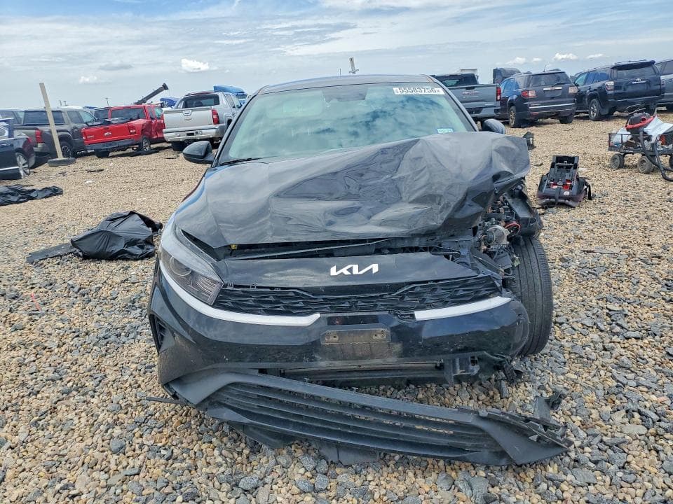 2024 KIA FORTE LXS 5