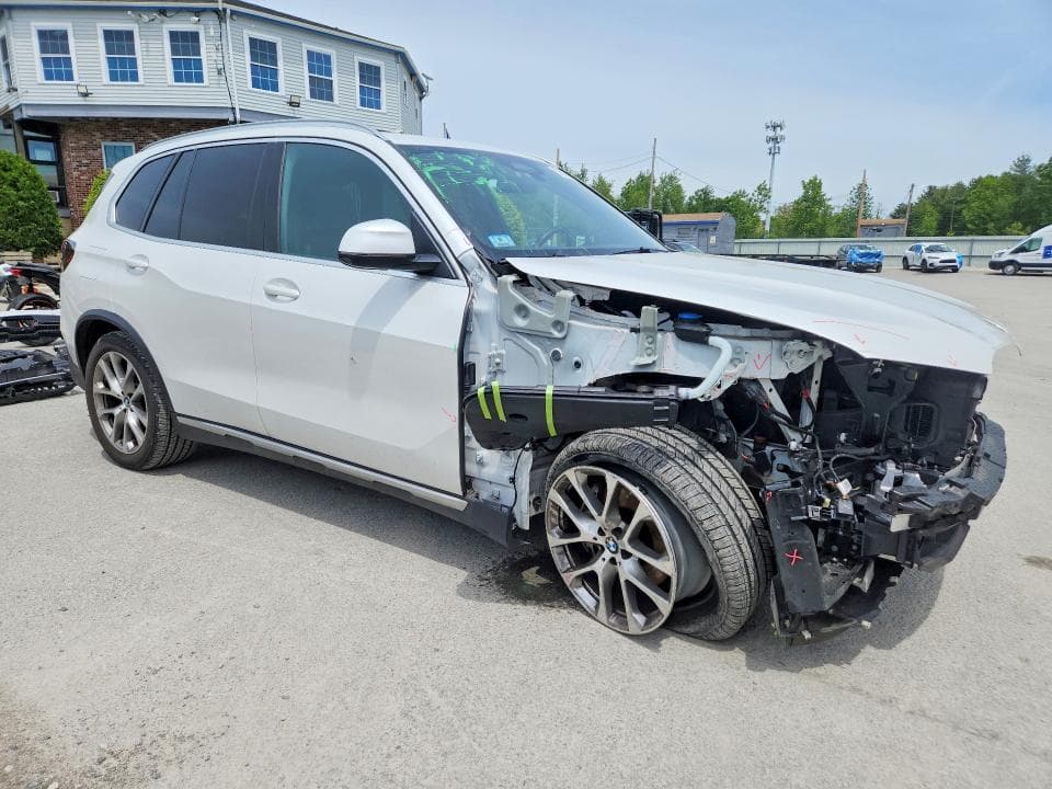 2024 BMW X5 XDRIVE40I 4