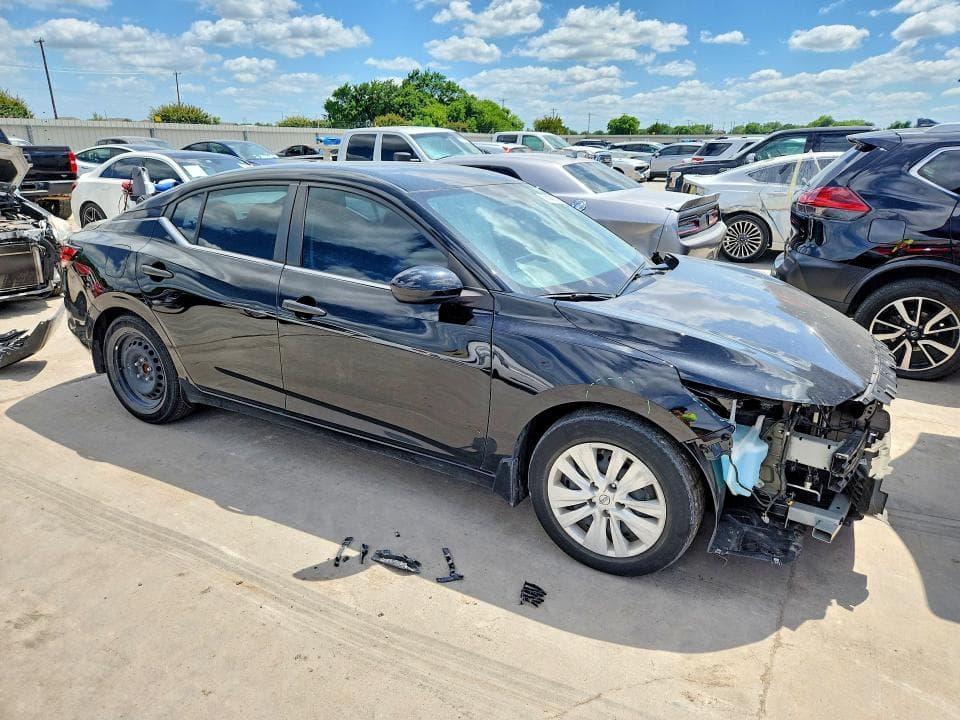 2024 NISSAN SENTRA S 4