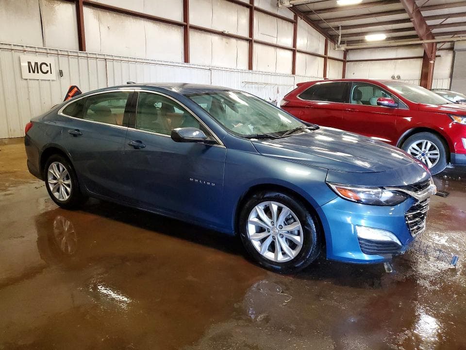 2025 CHEVROLET MALIBU LT 4
