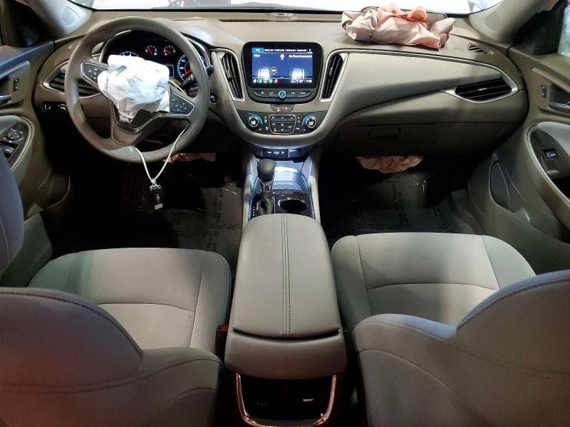 2025 CHEVROLET MALIBU LT 8