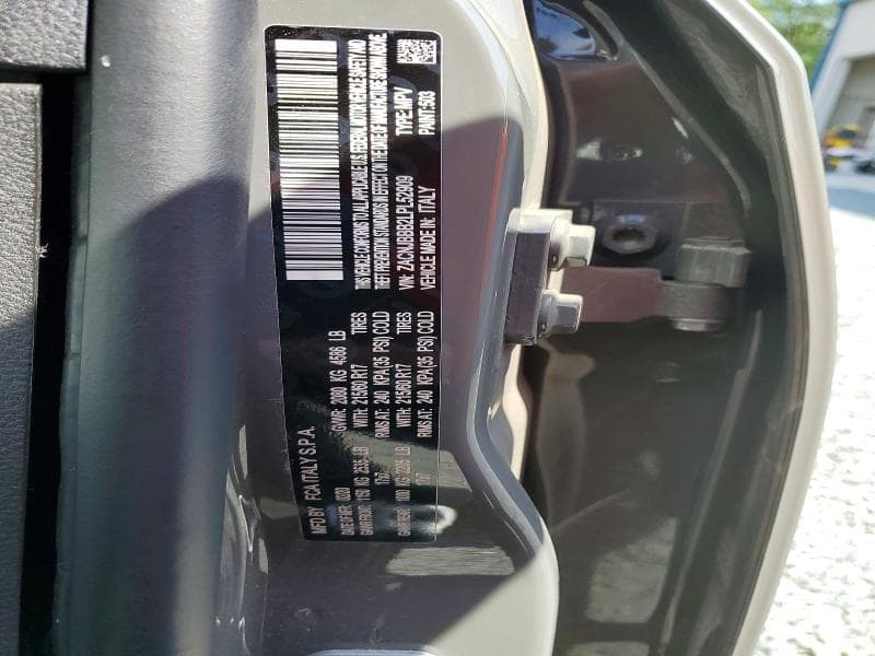 2020 JEEP RENEGADE LATITUDE 13