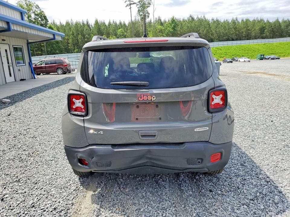 2020 JEEP RENEGADE LATITUDE 6