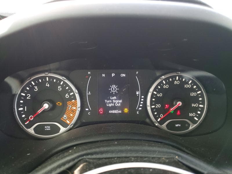 2020 JEEP RENEGADE LATITUDE 9