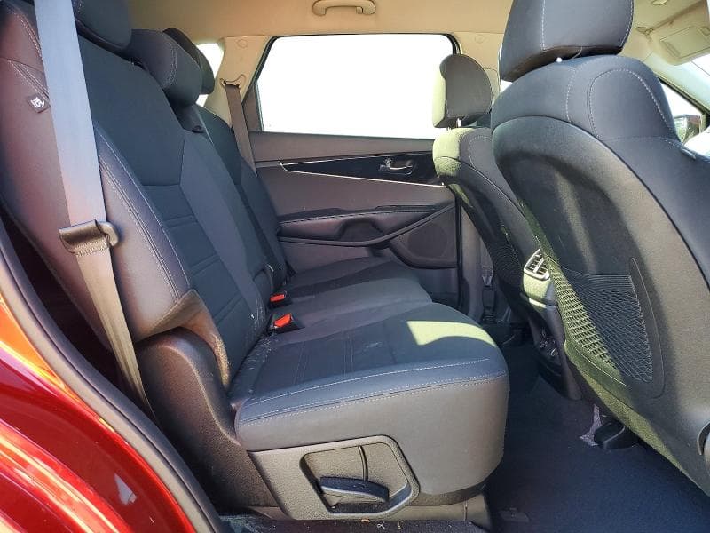 2019 KIA SORENTO LX LX 11
