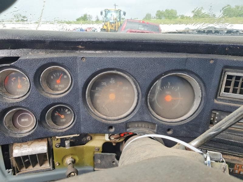 1973 CHEVROLET 1500 CLASS 9