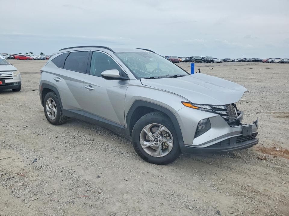 2024 HYUNDAI TUCSON SEL 4