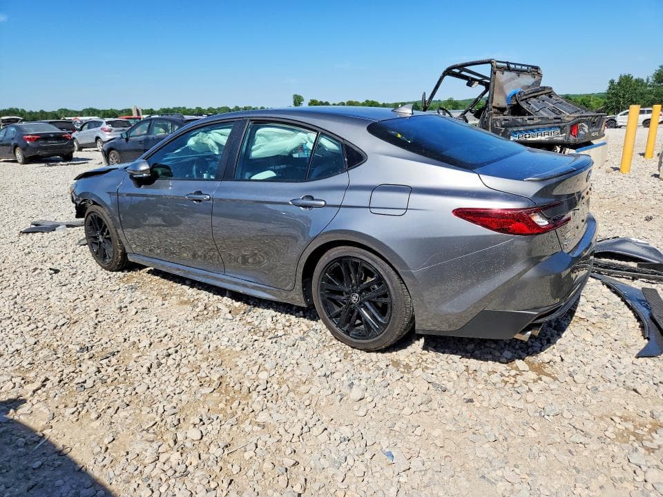 2026 TOYOTA CAMRY SE 2
