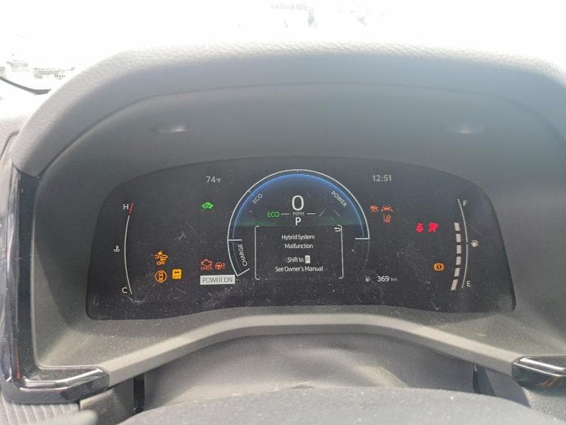 2026 TOYOTA CAMRY SE 9