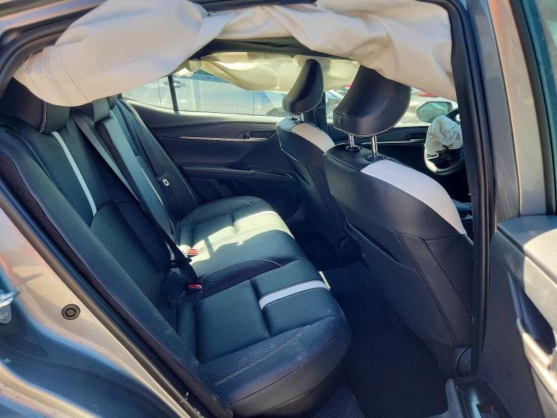 2026 TOYOTA CAMRY SE 10