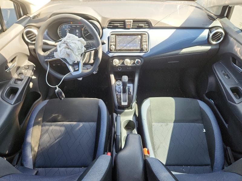 2025 NISSAN VERSA SV SV 8