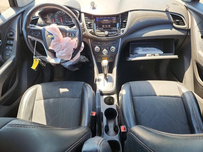 2020 CHEVROLET TRAX 1LT 8