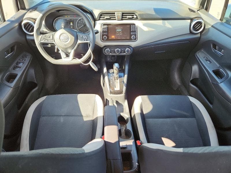 2020 NISSAN VERSA SV SV 8