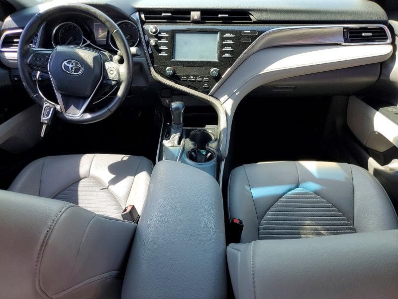 2018 TOYOTA CAMRY SE 8