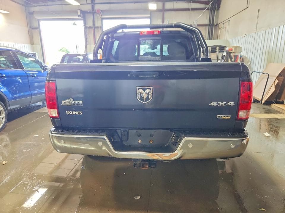 2017 RAM 1500 SLT 6