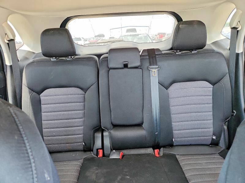 2022 FORD EDGE SE 10