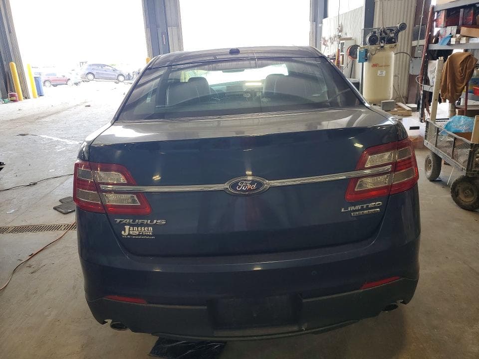 2017 FORD TAURUS LIMITED 6