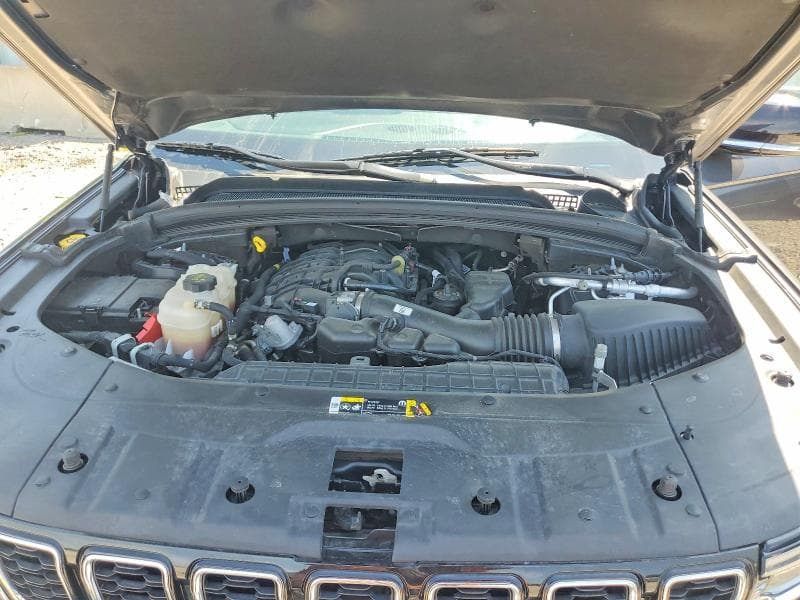 2022 JEEP GRAND CHEROKEE LIMITED 12