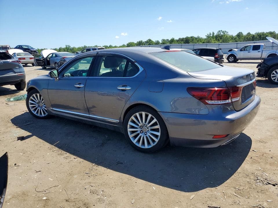 2017 LEXUS LS 460 3