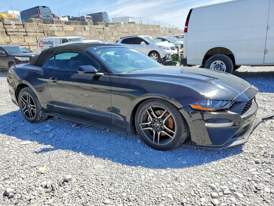 2023 FORD MUSTANG 4