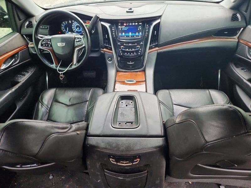 2016 CADILLAC ESCALADE LUXURY 8