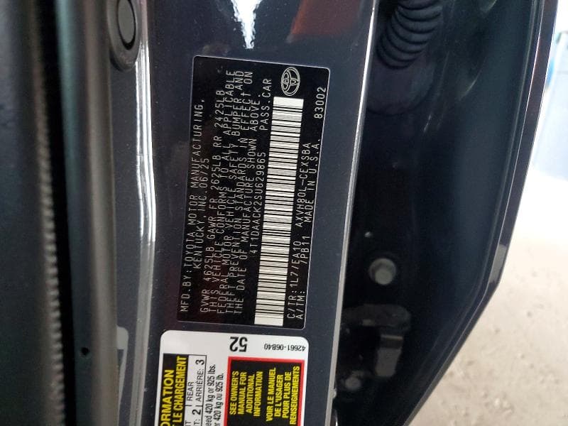 2025 TOYOTA CAMRY SE 12