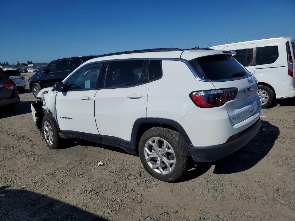 2024 JEEP COMPASS LATITUDE 2