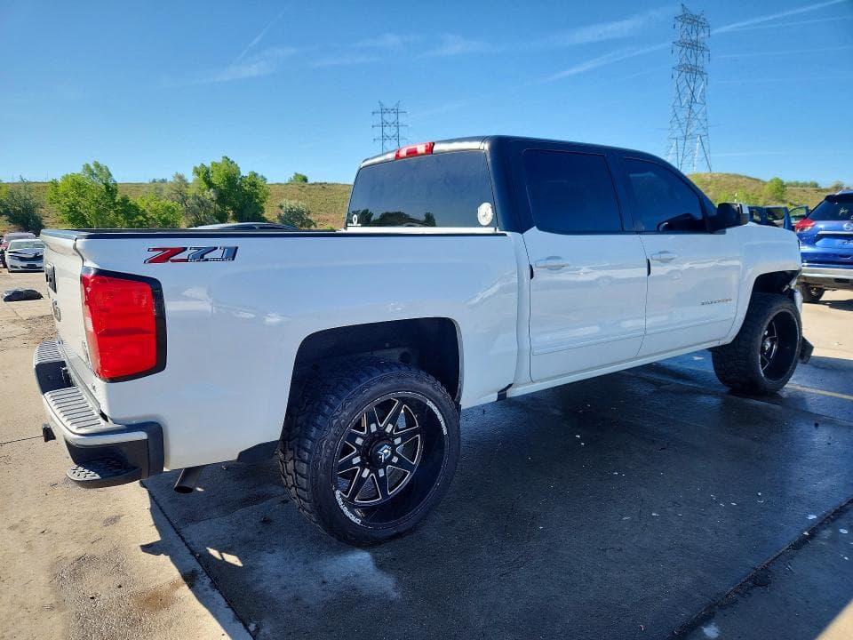 2018 CHEVROLET SILVERADO K1500 LT K1500 LT 3