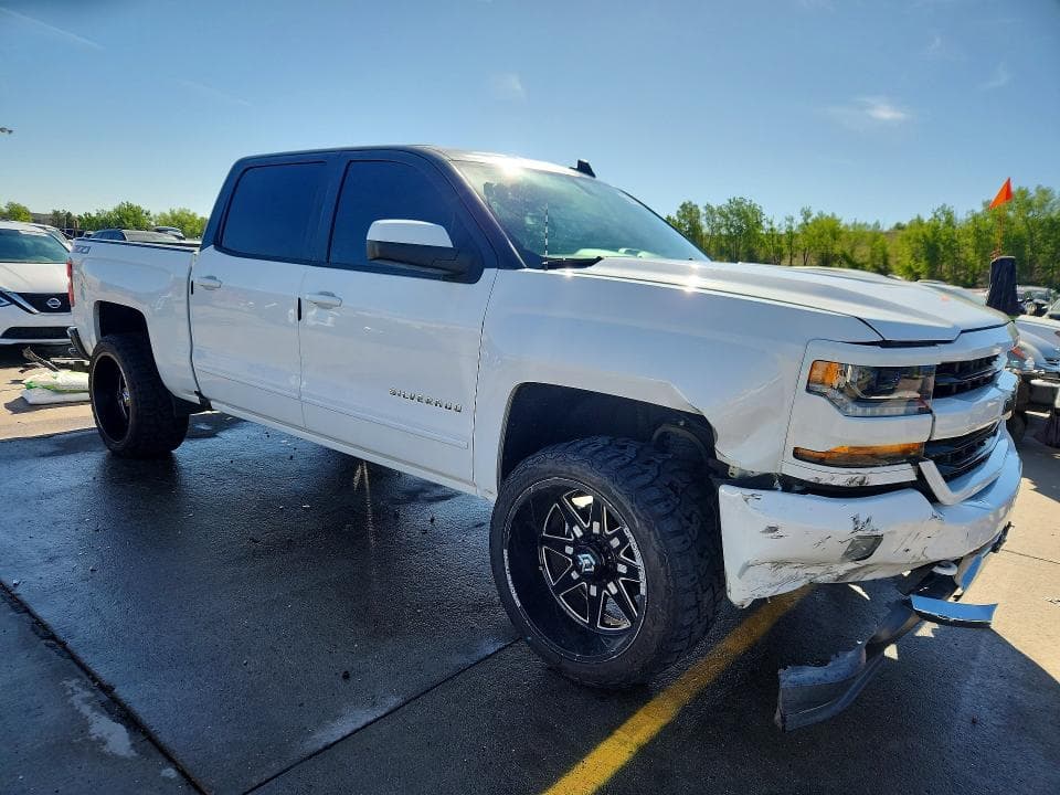 2018 CHEVROLET SILVERADO K1500 LT K1500 LT 4