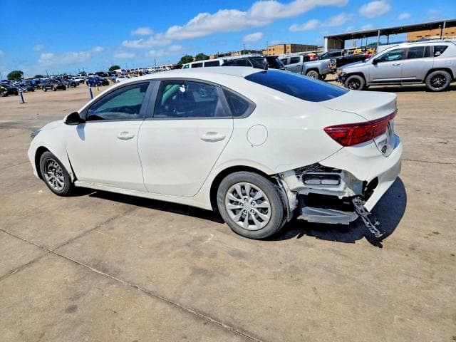 2023 KIA FORTE FE 2
