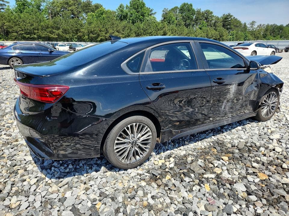 2024 KIA FORTE GT LINE 3