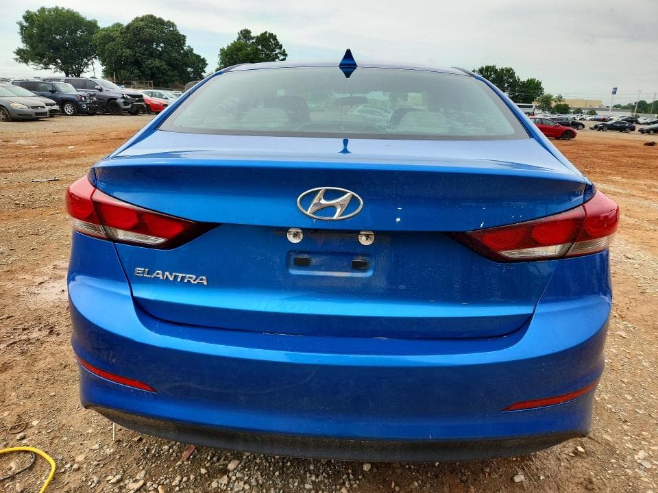 2018 HYUNDAI ELANTRA SEL 6