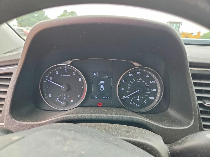 2018 HYUNDAI ELANTRA SEL 9