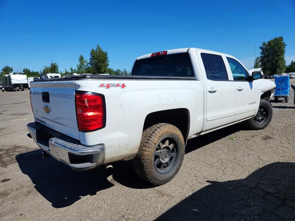 2017 CHEVROLET SILVERADO K1500 LT 3