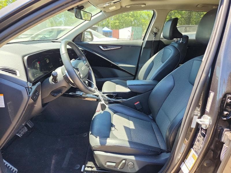 2023 KIA NIRO EX 7