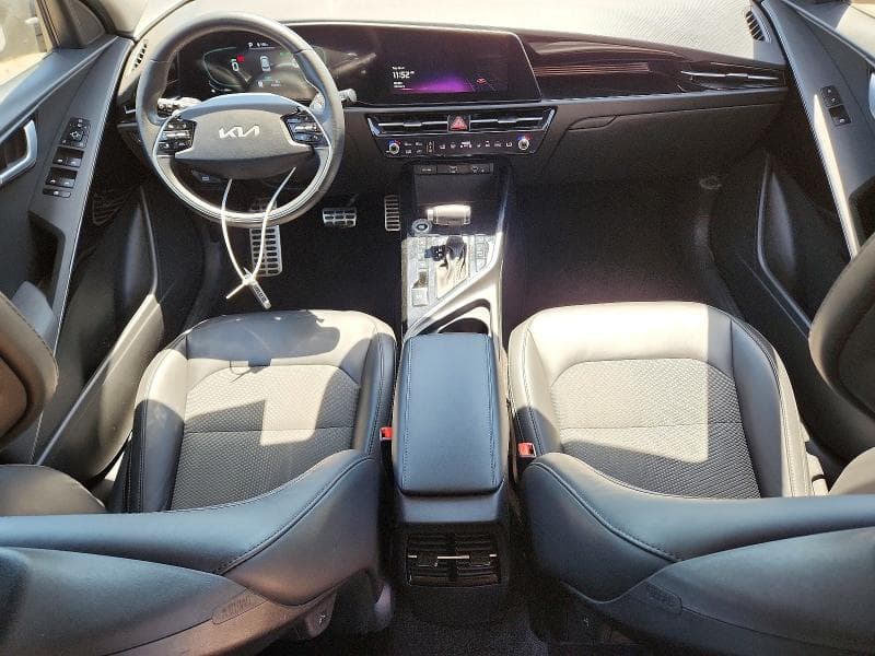2023 KIA NIRO EX 8