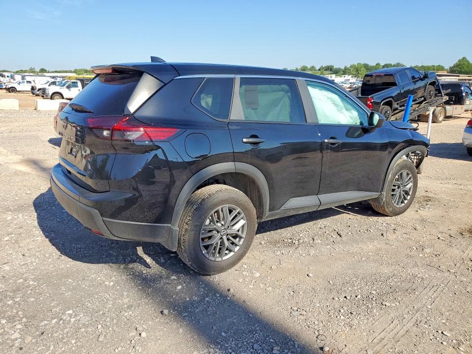 2026 NISSAN ROGUE S 3