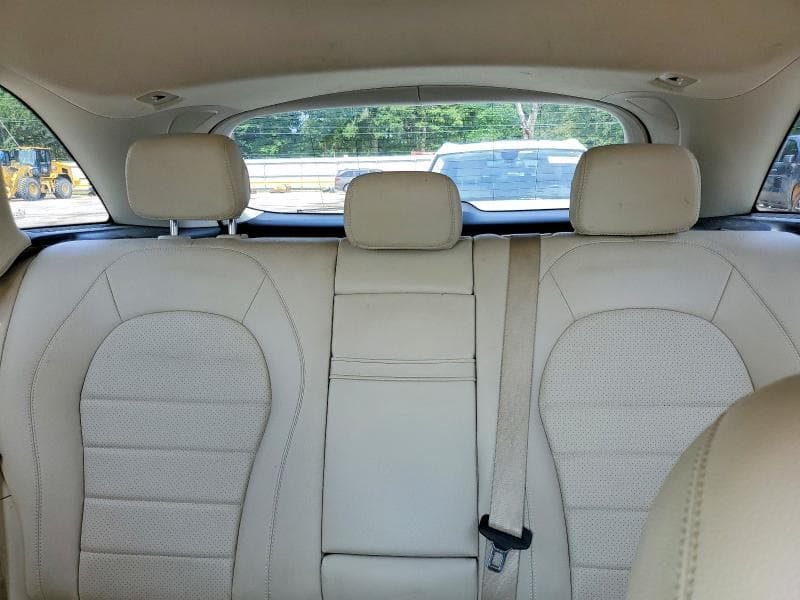 2019 MERCEDES-BENZ GLC 300 300 10