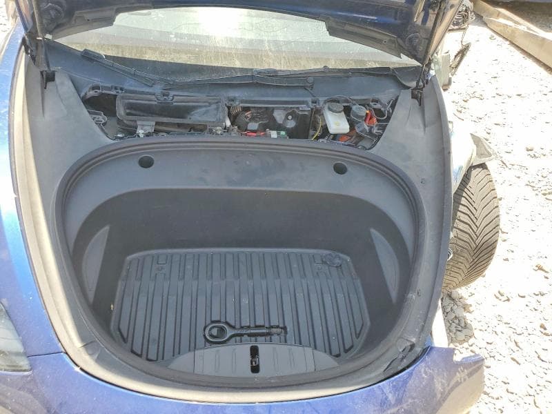 2023 TESLA MODEL 3 11