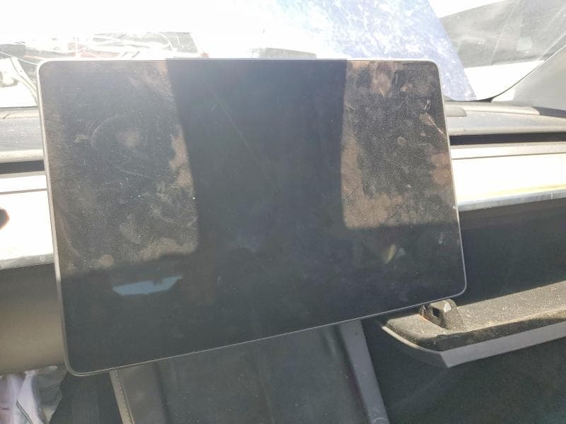 2023 TESLA MODEL 3 9