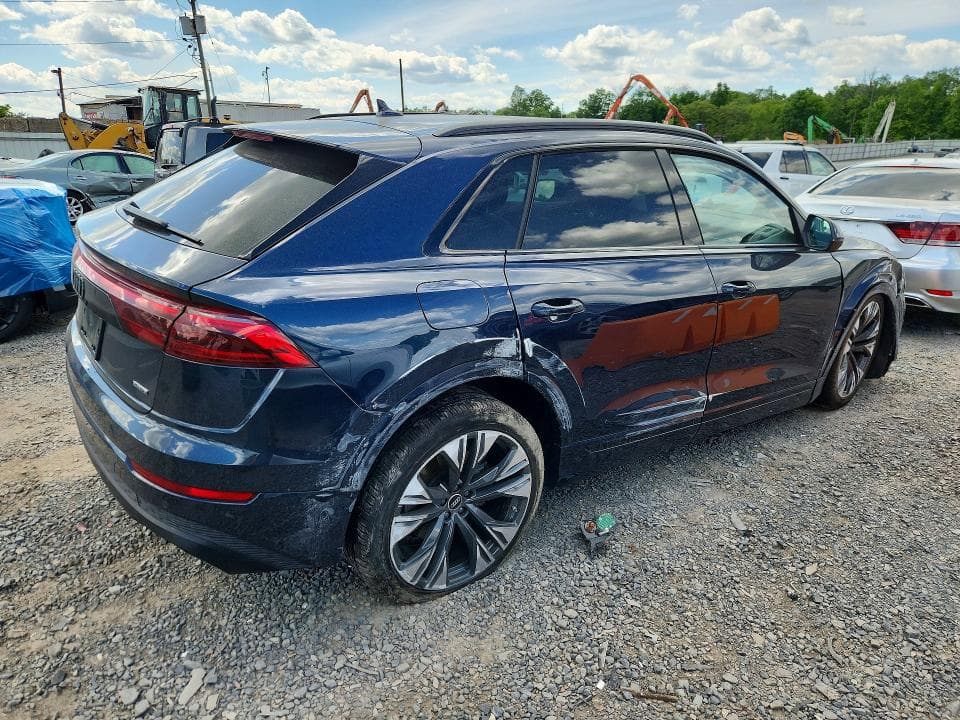 2025 AUDI Q8 PREMIUM PLUS 3