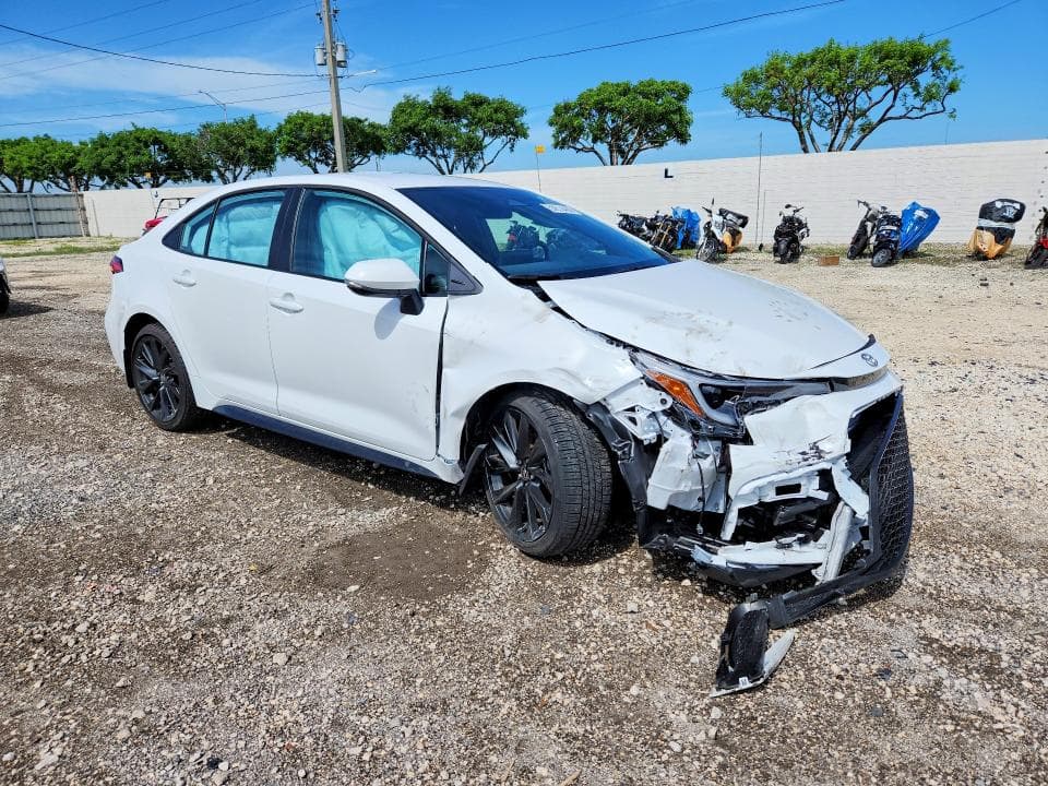 2026 TOYOTA COROLLA SE 4
